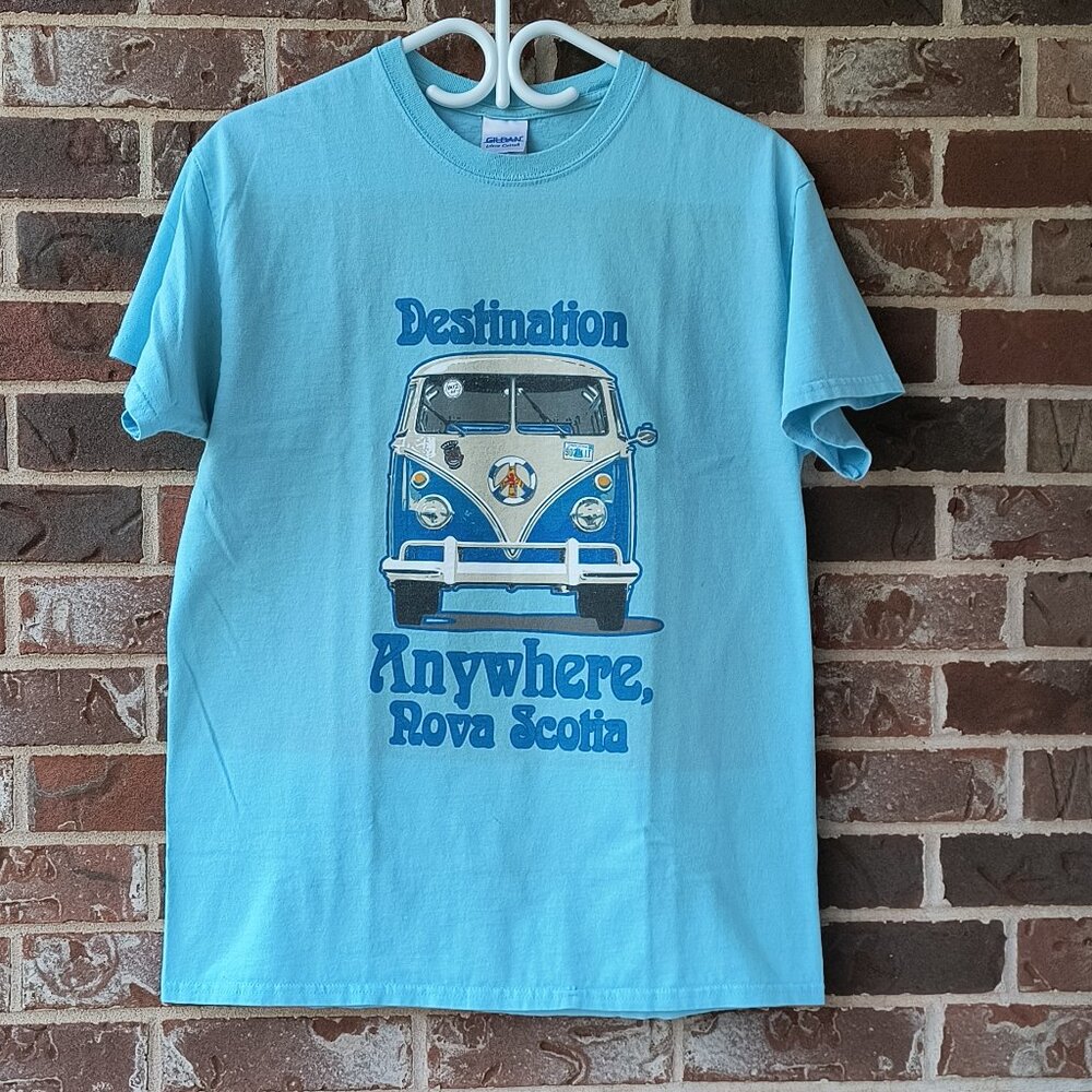 Destination Anywhere , Nova Scotia VW van light blue Tee Size Medium